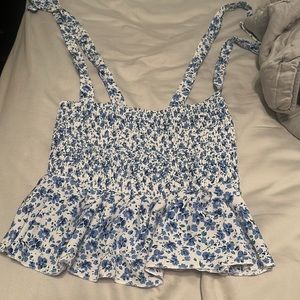 shein white and blue flower crop top..